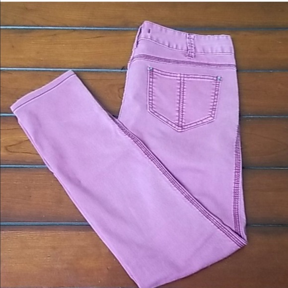 Free People Denim - Woman's Free People Jeans 28